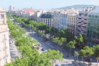 Aerial view of the Passeig de Garcia from the Casa Mila La Pedrera