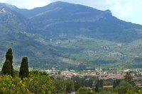 Nearing the town of Biniaraix, a world heritage site